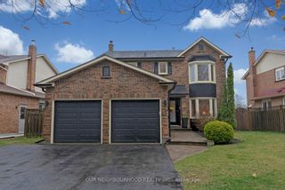 Photo 2: 64 Spiers Crescent in Ajax: South East House (2-Storey) for sale : MLS®# E8234568