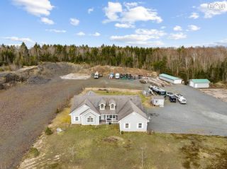 Photo 7: 315 Highway 1 in Mount Uniacke: 105-East Hants/Colchester West Residential for sale (Halifax-Dartmouth)  : MLS®# 202409492