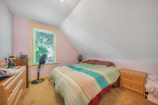 Photo 10: 4529 WELWYN Street in Vancouver: Victoria VE House for sale (Vancouver East)  : MLS®# R2780995