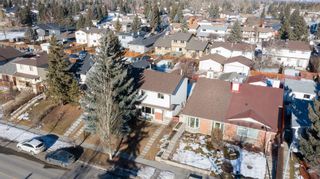 Photo 21: 3711 Cedarille Drive SW in Calgary: Cedarbrae Semi Detached for sale : MLS®# A1178744