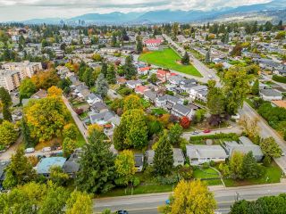 Photo 18: 65 E EIGHTH Avenue in New Westminster: The Heights NW House for sale : MLS®# R2832524