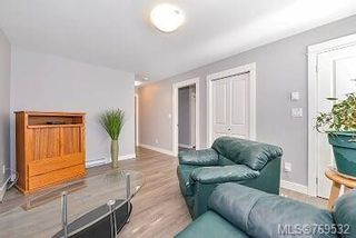 Photo 11: 51 Bamford Crt in View Royal: VR Six Mile House for sale : MLS®# 769532