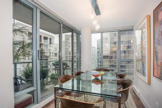 Photo 8: 1902 930 CAMBIE Street in Vancouver: Yaletown Condo for sale in "Pacific Place Landmark II" (Vancouver West)  : MLS®# R2361842