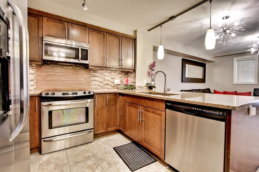 Main Photo: 3306 402 Kincora Glen Road NW in Calgary: Kincora Apartment for sale : MLS®# A1182210