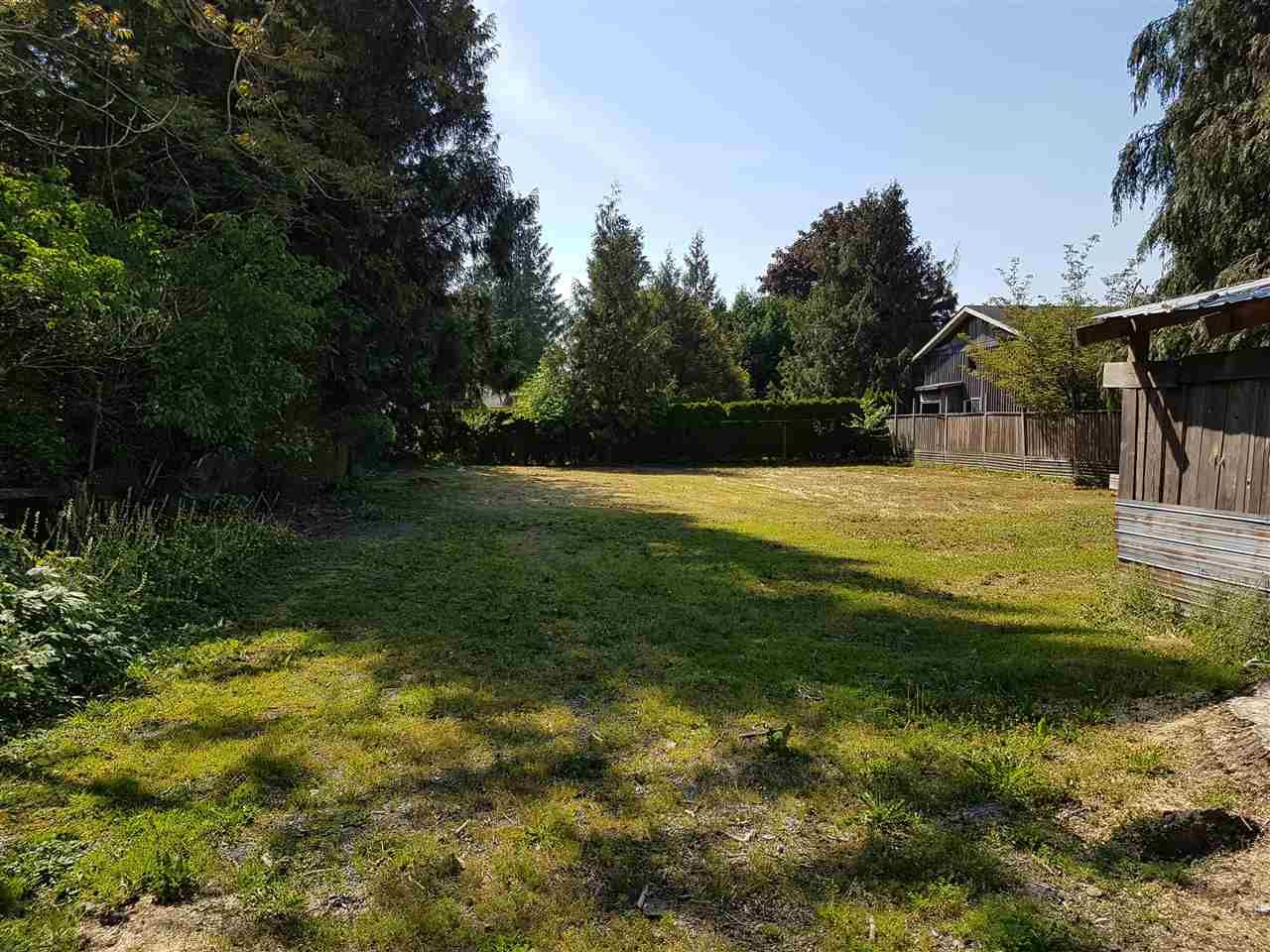 Main Photo: 5677 WALLACE Street in Abbotsford: Matsqui House for sale : MLS®# R2172497