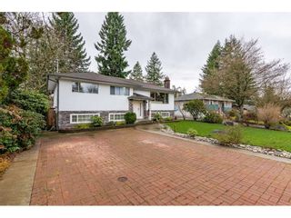 Photo 3: 924 GROVER Avenue in Coquitlam: Coquitlam West House for sale : MLS®# R2524127