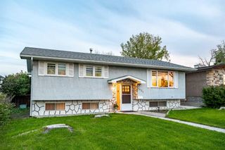 Main Photo: 5451 Rundleview Road NE in Calgary: Rundle Detached for sale : MLS®# A2136962
