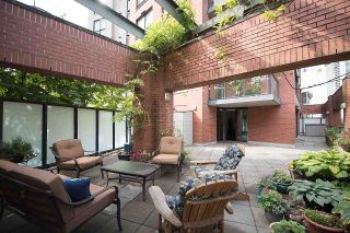 Photo 17: 2D 199 DRAKE Street in Vancouver: Yaletown Condo for sale in "Concordia I" (Vancouver West)  : MLS®# R2197922
