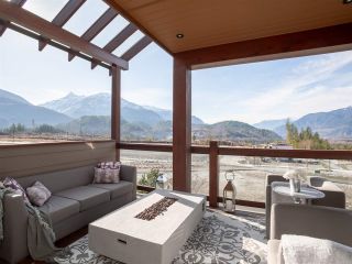 Photo 7: 40859 THE CRESCENT in Squamish: University Highlands House for sale in "University Heights" : MLS®# R2524991