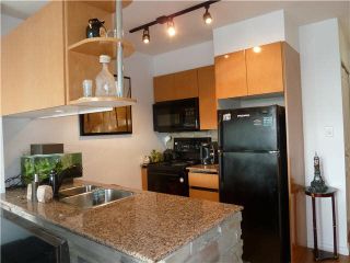 Photo 4: 2505 1189 HOWE Street in Vancouver: Downtown VW Condo for sale in "The Genesis" (Vancouver West)  : MLS®# V1080524