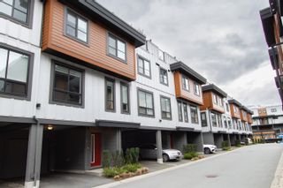 Photo 2: 58 39769 GOVERNMENT Road in Squamish: Northyards Townhouse for sale in "The Breeze" : MLS®# R2683898