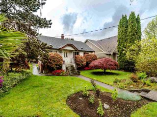 Main Photo: 1714 LONDON STREET in New Westminster: West End NW House for sale : MLS®# R2576383