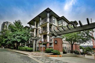 Photo 2: 308 4788 BRENTWOOD Drive in Burnaby: Brentwood Park Condo for sale in "Jackson House" (Burnaby North)  : MLS®# R2401277