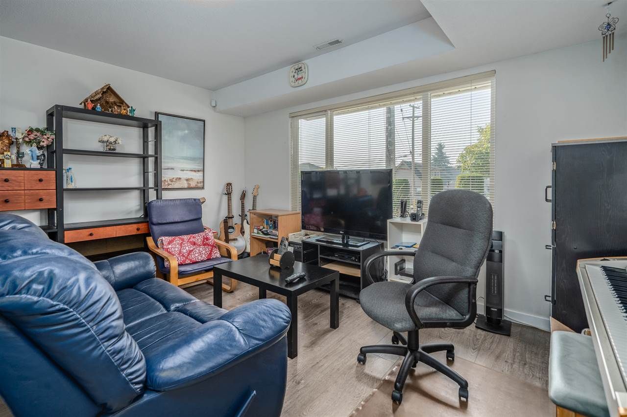 Photo 22: Photos: 709 THIRTEENTH Street in New Westminster: West End NW House for sale : MLS®# R2496798