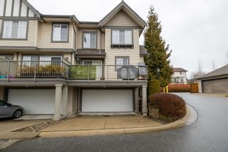 Photo 2: 60 20038 70 Avenue in Langley: Willoughby Heights Townhouse for sale in "Daybreak" : MLS®# R2752048