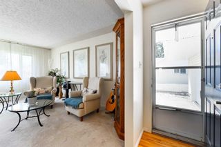Photo 3: 128 Gainsborough Drive SW in Calgary: Glamorgan Detached for sale : MLS®# A2130372