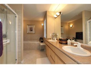 Photo 8: 2220 Waddington Court in Kelowna: Residential Detached for sale : MLS®# 10049691