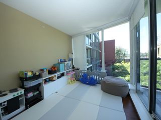 Photo 12: 216 1483 W 7TH Avenue in Vancouver: Fairview VW Condo for sale in "VERONA OF PORTICO" (Vancouver West)  : MLS®# R2288405