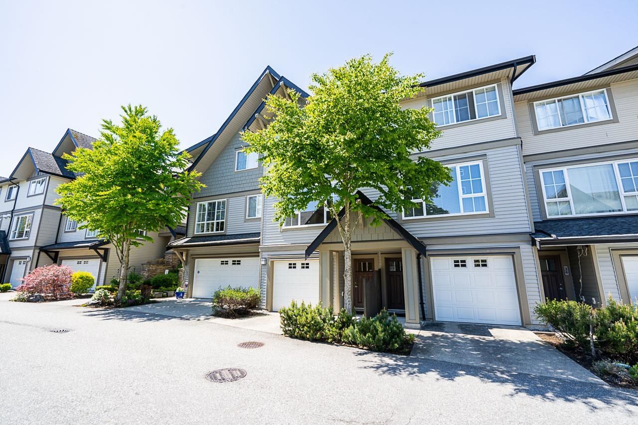 Main Photo: 24 2501 161A Street in Surrey: Grandview Surrey Townhouse for sale in "HIGHLAND PARK" (South Surrey White Rock)  : MLS®# R2777475