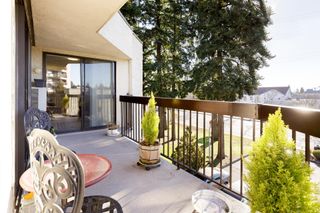 Photo 11: 325 31955 OLD YALE Road in Abbotsford: Abbotsford West Condo for sale in "Evergreen Village" : MLS®# R2835652