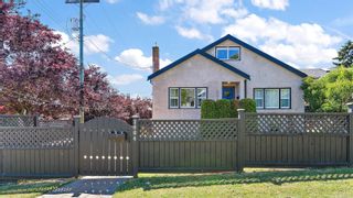 Photo 35: 2604 Blackwood St in Victoria: Vi Hillside House for sale : MLS®# 878993