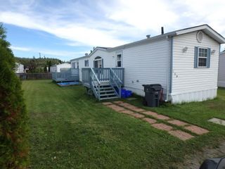 Photo 1: 160 2500 GRANT Road in Prince George: Hart Highway Manufactured Home for sale in "HART HIGHWAY" (PG City North (Zone 73))  : MLS®# R2557833