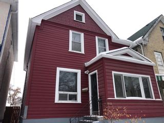 Photo 1: 362 Beverley Street in Winnipeg: West End Residential for sale (5A)  : MLS®# 202003451