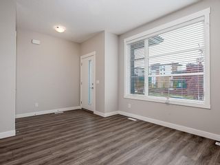 Photo 11: 146 SKYVIEW Circle NE in Calgary: Skyview Ranch Row/Townhouse for sale : MLS®# C4265962