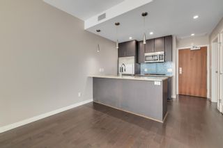 Photo 8: 309 38 W 1ST Avenue in Vancouver: False Creek Condo for sale in "The One" (Vancouver West)  : MLS®# R2873421