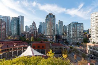 Photo 18: 802 1201 MARINASIDE Crescent in Vancouver: Yaletown Condo for sale (Vancouver West)  : MLS®# R2847314