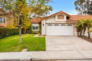 Main Photo: RANCHO PENASQUITOS Twin-home for sale : 2 bedrooms : 8730 Creekwood Ln in San Diego