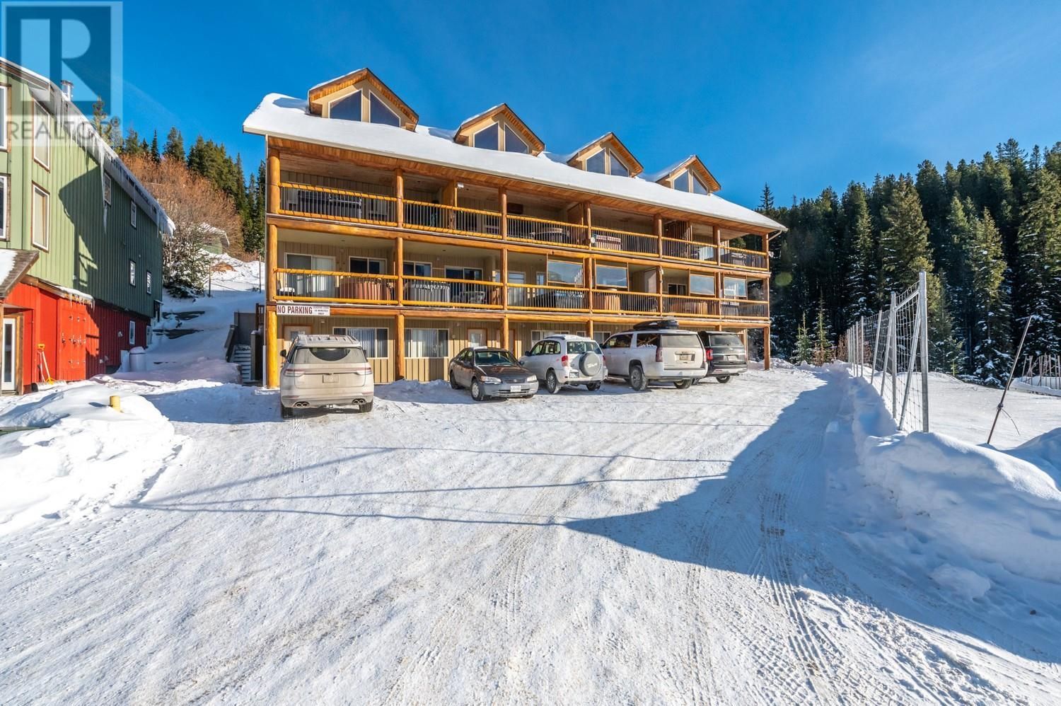 Main Photo: 161 Clearview Crescent Unit# 204, 205, 206 in Apex Mountain: House for sale : MLS®# 10301076