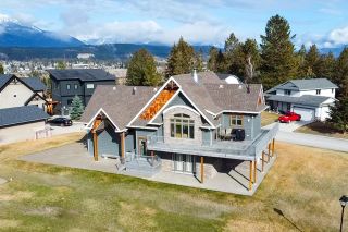 Photo 3: 13 - 640 UPPER LAKEVIEW ROAD in Invermere: House for sale : MLS®# 2470269