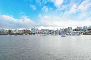 Photo 5: 303 1328 MARINASIDE Crescent in Vancouver: Yaletown Condo for sale in "THE CONCORD" (Vancouver West)  : MLS®# R2863830