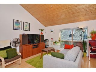 Photo 16: 3256 FLEMING Street in Vancouver: Knight House for sale in "CEDAR COTTAGE" (Vancouver East)  : MLS®# V1116321