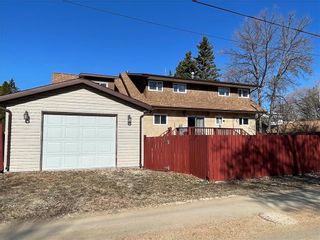 Photo 30: 109113 9 Highway in Gimli: House for sale : MLS®# 202312475