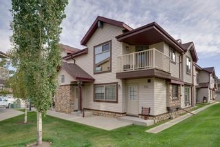 Photo 17: 206 7 EVERRIDGE Square SW in Calgary: Evergreen Row/Townhouse for sale : MLS®# A1037187