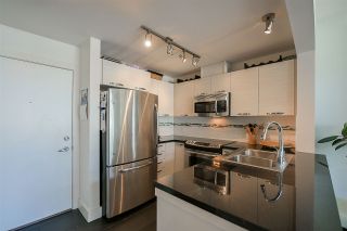 Photo 6: 403 7428 BYRNEPARK Walk in Burnaby: South Slope Condo for sale in "Green" (Burnaby South)  : MLS®# R2163643