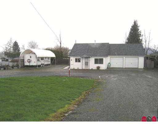 Main Photo: 48273 YALE Road in Chilliwack: East Chilliwack House for sale : MLS®# H2701109
