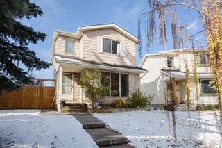 Photo 1: 23 Erin Woods Place SE in Calgary: Erin Woods Detached for sale : MLS®# A1043975