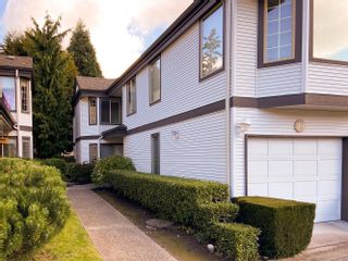 Photo 3: 19 15840 84 Avenue in Surrey: Fleetwood Tynehead Townhouse for sale in "Fleetwood Gables" : MLS®# R2625644