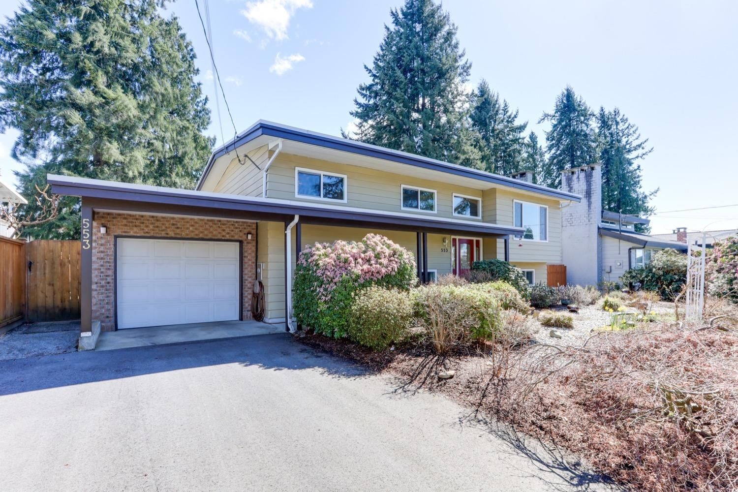 Main Photo: 553 LAURENTIAN Crescent in Coquitlam: Central Coquitlam House for sale : MLS®# R2676016