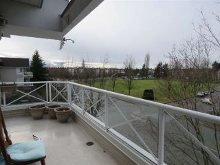 Photo 9: 302 5568 201A Street in Langley: Langley City Condo for sale : MLS®# R2140790