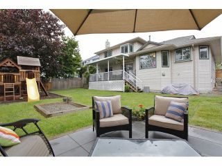 Photo 9: 6525 179TH Street in Surrey: Cloverdale BC House for sale in "Orchard Ridge" (Cloverdale)  : MLS®# F1311558