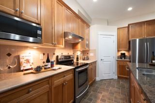 Photo 10: 64 MAPLE Drive in Port Moody: Heritage Woods PM House for sale in "AUGUST VIEWS" : MLS®# R2890116