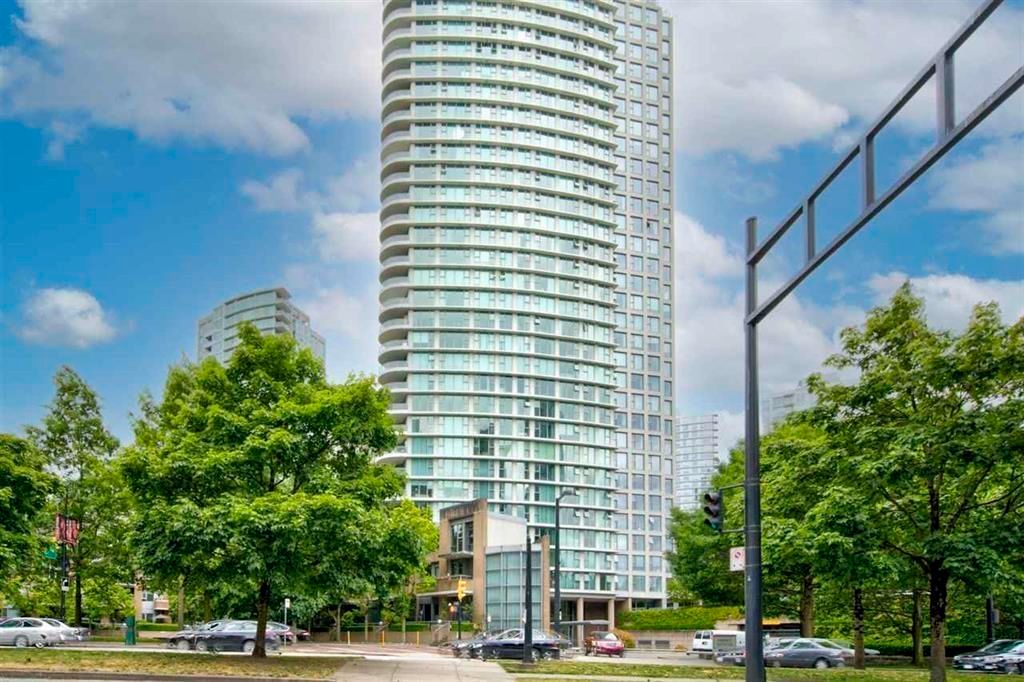 Main Photo: 1609 1009 EXPO Boulevard in Vancouver: Yaletown Condo for sale (Vancouver West)  : MLS®# R2750942