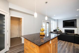 Photo 10: 35 Lake Forest Road in Winnipeg: Bridgwater Forest Residential for sale (1R)  : MLS®# 202401425