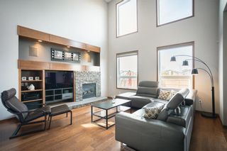 Photo 3: 75 Nordstrom Drive in Winnipeg: Bonavista Residential for sale (2J)  : MLS®# 202106708