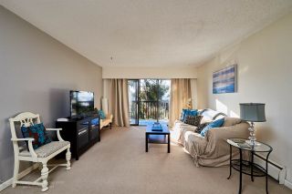 Photo 2: 205 150 E 5TH Street in North Vancouver: Lower Lonsdale Condo for sale in "Normandy House" : MLS®# R2127103
