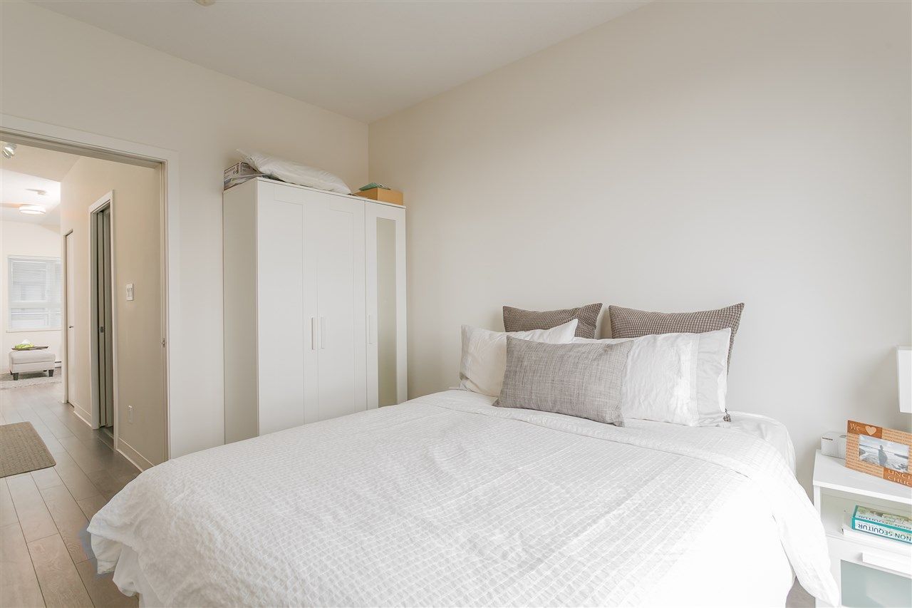 Photo 5: Photos: 514 138 E HASTINGS Street in Vancouver: Downtown VE Condo for sale in "Sequel 138" (Vancouver East)  : MLS®# R2245023